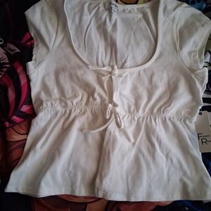 Chic White Tie-Front Blouse